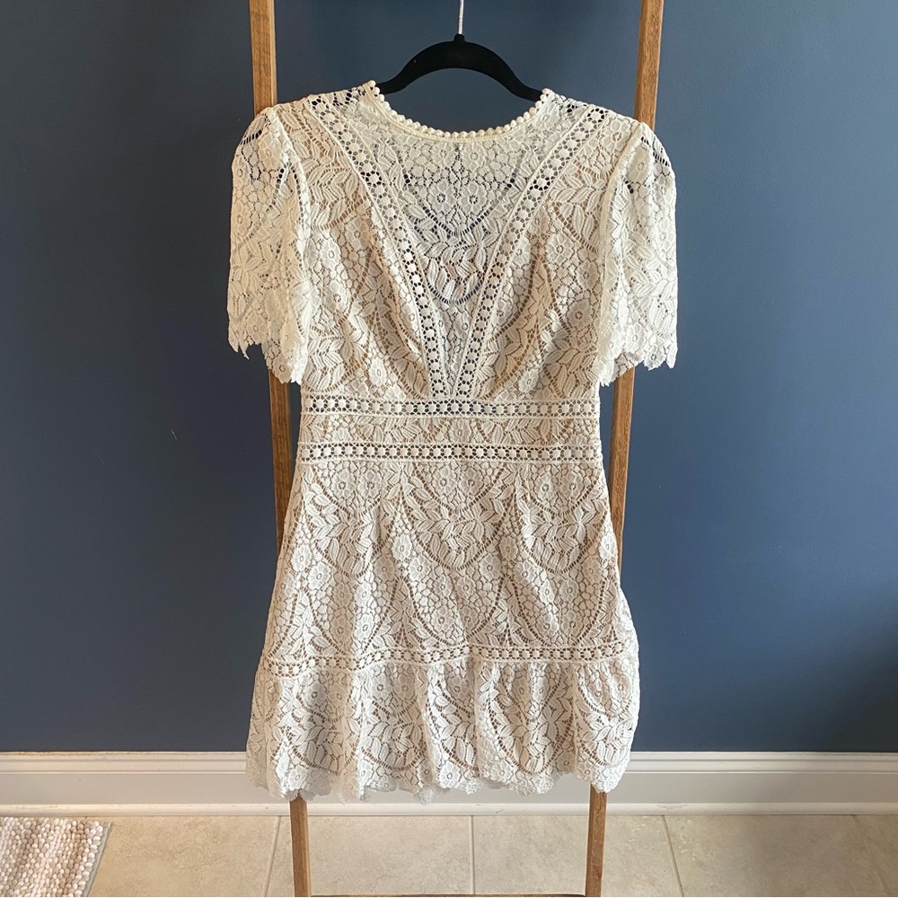 Saylor Lace Mini Dress Size M
